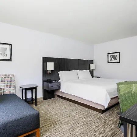 Holiday Inn Express Lancaster By Ihg Exterior photo